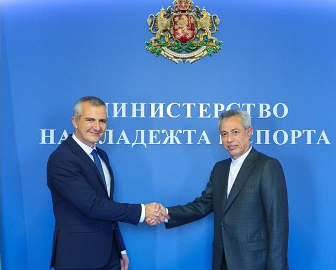 Посланикът на Иран Али Реза Ирваш: България не е легитимна военна цел