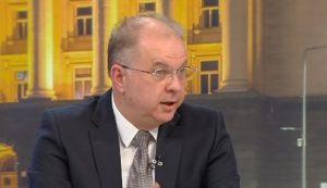 Радомир Чолаков, КЗК: Дизелът се доближава до 3 лева, ситуацията е форсмажорна