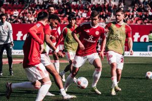 Тимът на Илия Груев постигна ключова победа над Нюрнберг на Мирослав Клозе