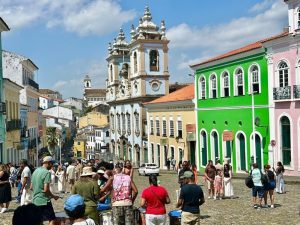 В Салвадор де Баия се усеща пулсът на Африка, капоейра и боса нова