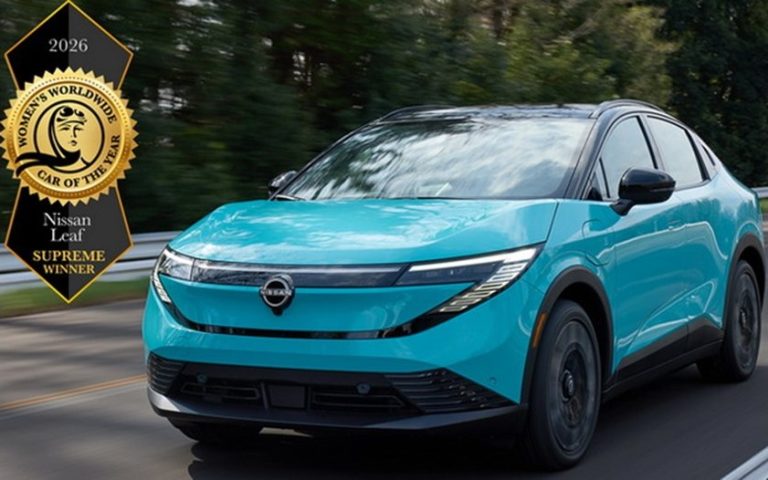 Nissan Leaf спечели титлата Световна кола на годината в конкурса на жените журналисти Nissan Leaf спечели титлата Световна кола на годината в конкурса на жените журналисти