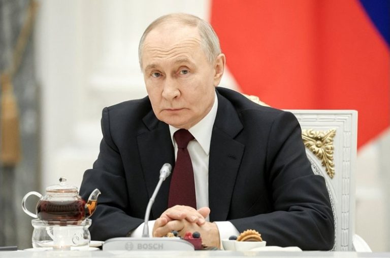 Кремъл цензурира видео на Владимир Путин заради кашлица по време на обръщение