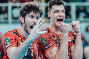 Алекс Николов повали шампиона "Тренто" с 26 точки в първия 1/4-финал на Италия