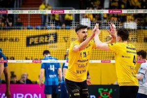 Капитанът на България Алекс Грозданов достигна 60 блокади в полския елит