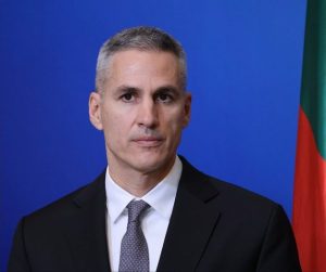 Андрей Гюров ще участва във втората среща на върха по ядрената енергия в Париж