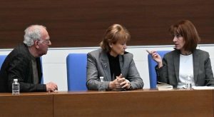 До 186 евро за член на комисия за вота: ЦИК въвежда бонуси за изрядни протоколи