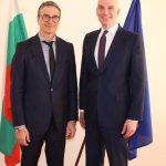 Трайчо Трайков обсъди енергийната сигурност и ситуацията с „Лукойл“ с британския посланик