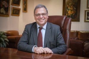 Министър Юлиян Попов: Няма опасност от радиация за България заради войната в Иран