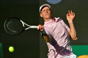 Яник Синер победи Лърнър Тиен за място на полуфинала в Индиън Уелс