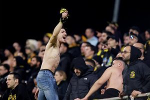 Българските таланти Мартин Георгиев и Пламен Андреев останаха резерви в Лигата на конференциите