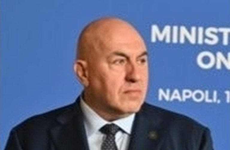 Италия изтегля военните си части от Северен Ирак след атака с дрон Италия изтегля военните си части от Северен Ирак след атака с дрон
