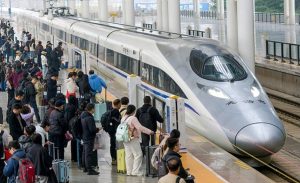 Исторически рекорд в Китай: 9,41 милиарда пътувания по време на Пролетния фестивал