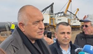 Бойко Борисов: В момента се подготвят смени в екипите, които могат да пипат машините за изборите