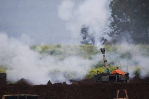 „Хизбула“ атакува база „Палмахим“ в Централен Израел с модерни ракети