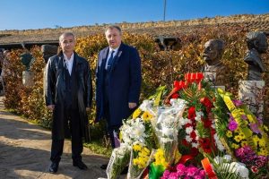 Кметът на Шумен проведе среща с арменския посланик Цовинар Амбарцумян