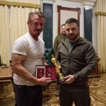Шон Пен се срещна със Зеленски в Киев, вместо да си вземе „Оскар“-а