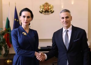 Андрей Гюров: България ще продължи да подкрепя справедливата кауза на Украйна