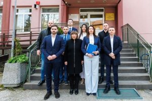 ГЕРБ-СДС регистрира кандидатските си листи в София за изборите на 19 април