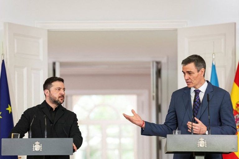Испанският премиер Педро Санчес: Нищо и никой не може да ни накара да забравим за Украйна Испанският премиер Педро Санчес: Нищо и никой не може да ни накара да забравим за Украйна