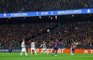 „Барселона“ нокаутира „Нюкасъл“ със 7:2 в историческа нощ на „Ноу Камп“