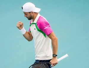 Дъжд в Маями отложи мача на Григор Димитров срещу Рафаел Колиньон