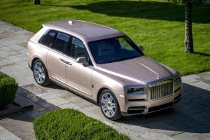 Призив на Rolls-Royce към собствениците на Cullinan: Не използвайте задните седалки!