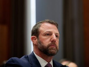 Бивш борец е новият министър на вътрешната сигурност на САЩ