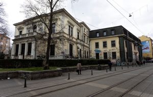 Ще срутят ли политиците Нотариата: Битката за най-красивата къща в София