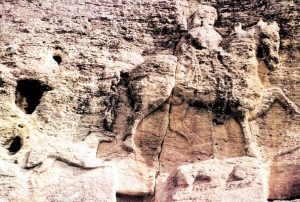 Българската идентичност: Между сенките на миналото и жаравата на бъдещето