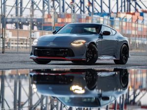 Новият Nissan Z Nismo получава ръчна скоростна кутия