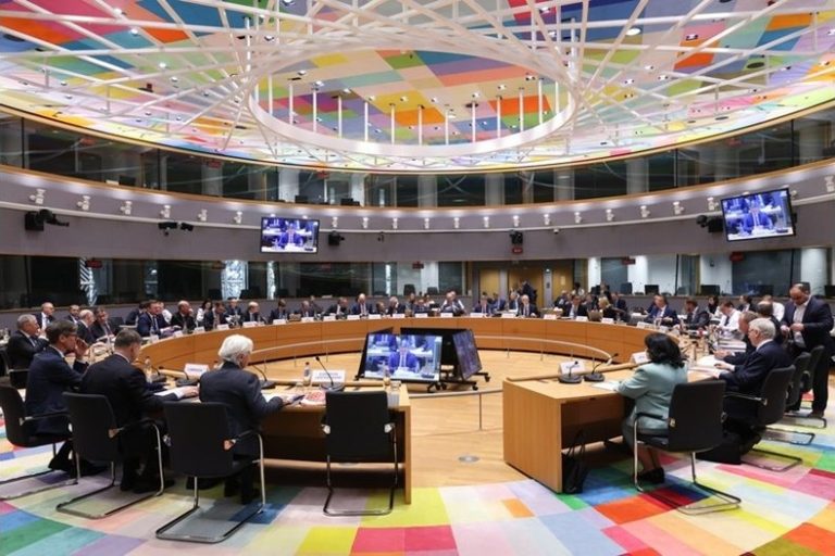Страните от еврозоната обсъждат спешни мерки срещу енергийната криза Страните от еврозоната обсъждат спешни мерки срещу енергийната криза
