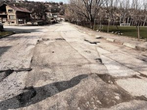 Кметът на Оряхово Росен Добрев скочи срещу АПИ заради некачествени ремонти