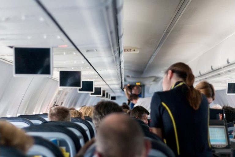 Кастинг за пилоти и стюардеси: БНТ подготвя новия сериал „Летище“