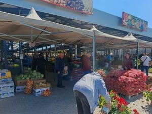 Българи на уикенд тур в македонско Делчево: малко по-евтин бензин, зеленчуци + кръчма