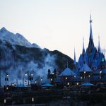 „Дисни“ откри „Светът на Замръзналото кралство“ в Париж след инвестиция за 2 милиарда евро