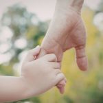 Криза в системата: 8132 деца в България растат без родителска грижа