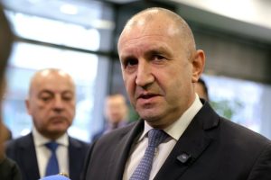 Бивши служебни министри и водещи спортисти повеждат листите на "Прогресивна България"