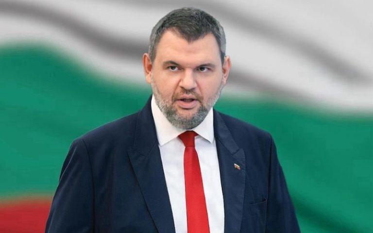 Делян Пеевски: Българският народ има силата да отстоява своя идеал в най-тъмните времена Делян Пеевски: Българският народ има силата да отстоява своя идеал в най-тъмните времена