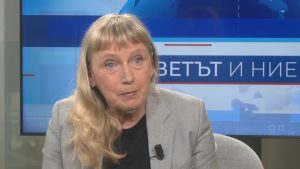 Елена Йончева: Очаква се около 500 000 мигранти да влязат в Турция заради войната