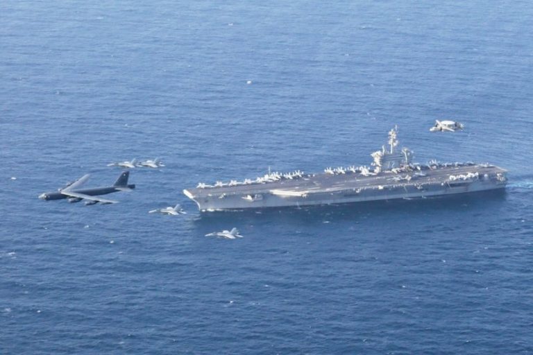 Иран обяви ракетна атака срещу американския ядрен самолетоносач „Ейбрахам Линкълн“ Иран обяви ракетна атака срещу американския ядрен самолетоносач „Ейбрахам Линкълн“