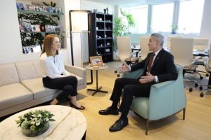 Служебният премиер Андрей Гюров обсъжда стратегическите приоритети на Европа в Брюксел