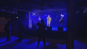 Турне за над 250 000 евро на Иво Аръков преминава пред празни зали в Европа