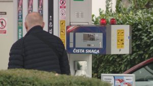 Енергийната криза в Европа: Как държавите овладяват цените на горивата и тока