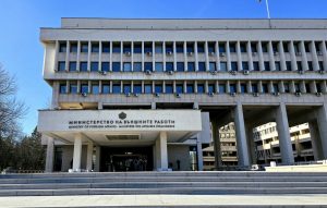 Брифинг на Кризисния щаб: Евакуация на над 2600 българи от Близкия изток