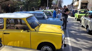 Над 150 ретро автомобила превзеха улиците на Велико Търново за XV Трабант фест