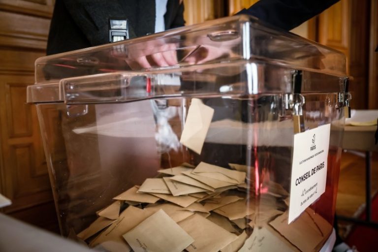 Първи тур на местните избори във Франция: Без ясен победител и с поглед към 2027 година Първи тур на местните избори във Франция: Без ясен победител и с поглед към 2027 година