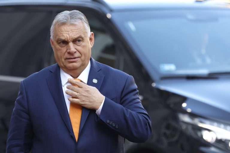 Орбан спира транзита на природен газ към Украйна от юли Орбан спира транзита на природен газ към Украйна от юли
