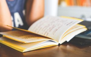 Отличниците от уязвимите групи: Как шест български училища пребориха статистиката на НВО