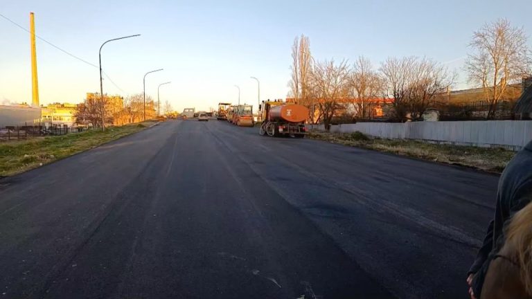 Повече от година продължава ремонтът на ключовия жп надлез на бул. „Европа“ в Ямбол Повече от година продължава ремонтът на ключовия жп надлез на бул. „Европа“ в Ямбол
