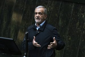 Президентът на Иран: Преустановяваме ударите по съседните страни под условие